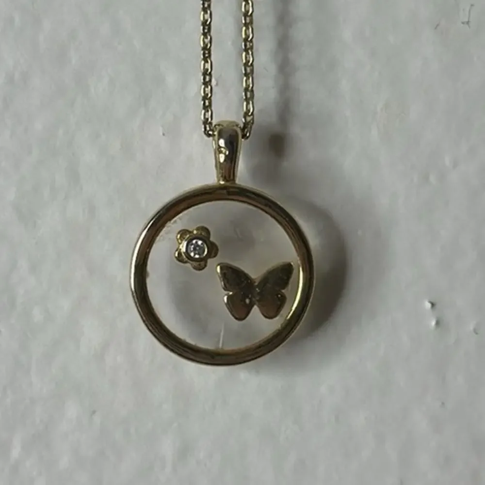 Pressed Flower and Butterfly Gold Dainty Pendant and Chain Necklace